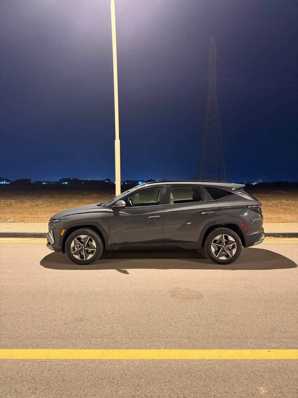 سلام عليكم 
  Hyundai Tucson HTRAC 2025
توسان   وارد امريكي مواصفات هايترك  فور ويل
مكفولة من كلشي عدا بارد بالجنطه كد شبرين بدون لاصبغ ولاتبديل ولاايرباك  وصوره حادث بالمنشور
 ✅محرك ٢٥٠٠  كير ٨ نمر
✅اللون الاسمنتي الغامق المرغوب
✅سياره رقم بغداد باسمي تحويل اي وقت
✅فتحة سلايت
✅ممشه سيارة.  21
✅داخل جلد ابيض 
✅بصمه تشغيل بصمة ابواب 
✅ قطعتين تبريد وتبريد منفصل
✅ اشاير بالمري رادار 360 درجه
✅فول تحكم ستيرن
وبعد بيهها هواي مواصفات  معروفه بالهايترك سيارة حلوه واتخبل وبيها سونار
السعر 215$ورقه
مكانها بسامراء
***********

