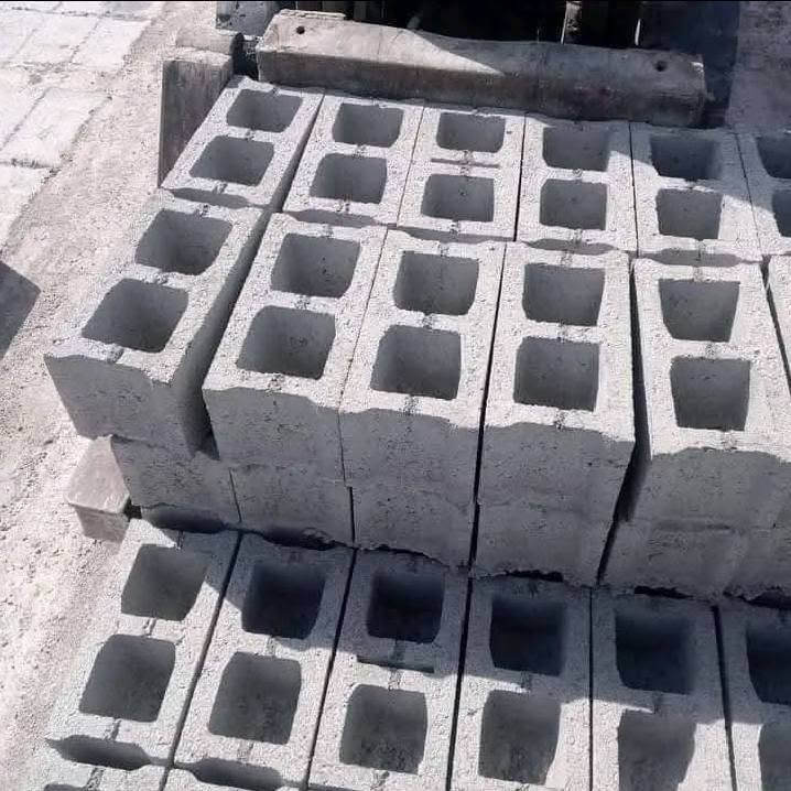 سلام عليكم يوجد لدينا بلوك درجة اولى بسعار مناسبه توصيل محافظة ديالى وبغداد الاتصال ب ***********تواصل واتساب اسعار تنافسيه ومناسبه شرط عل فحص البلوكه بلا اضافه رمل حصوو هم موجود وتوصيل داخل ديالى كافتأ
