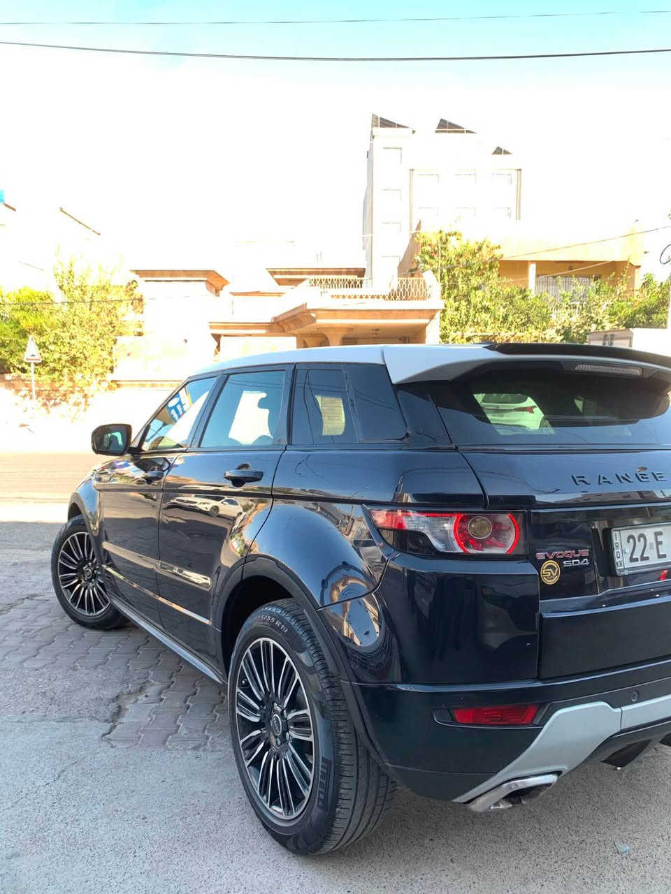 landrover Evoque 2012
مواسەفات / SD4 
مەکینە / 4 پستن   gaz  کەپس
ڕۆیشتن/ 206000km
                    تەعدیل ساردی بەینی دوو دەرکا رەسم دانراوە
بۆنتیەکەشی  کەمێک کاڵ بۆتەوە
بێ بۆیاخ clean title 
ڕقم سنوی نوێ2027
نرخ/  110$  
ناونیشان/ هەولێر
واتساپ/***********

عربی/
لاند ڕۆڤەر  ئی ڤوک ۲۰۱۲
کلین  کفالە عامە
تعدیل بین بابین بارد
و تکحیل صبغ بالبونید  مبین کلشی بالصور
مواسفات / SD4 
محرک / ٤ سلندر دیزل  کەبس
رقم سنوی جدید ۲۰۲۷

سعر / ١١٠ ورقە
عنوان/ اربیل
واتساب/ *********** أربيل, العراق

نص مكتوب في الصور:
- #530
