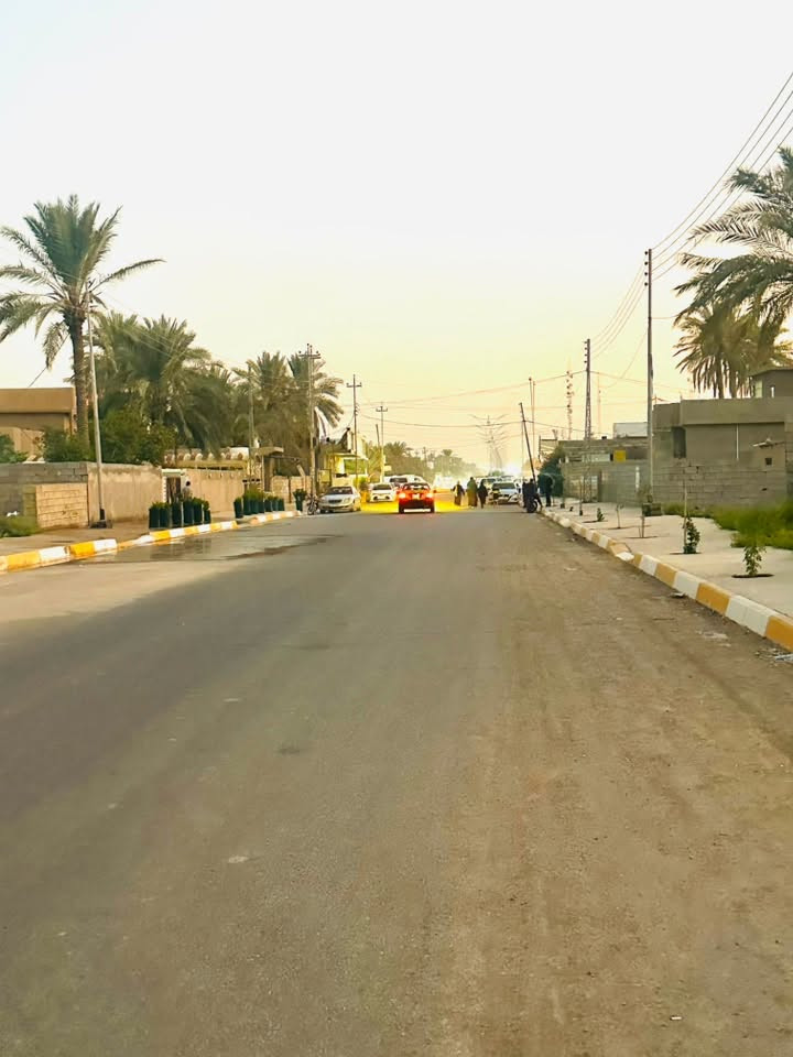 قطعتين ارض لل بيع مساحة /250 اقطعة الوحدة 🔺🔻
طابو زراعي سند 25 تحويل مباشر ⬇️. 
موقع شارع حاج سماعيل جارالله الوند الاخضر تبعد عن شارع العام ١٠٠ متر 
❗️لل استفسار اكثر اتصال بل رقم***********
