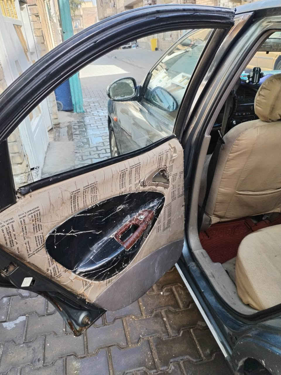 السلام عليكم نوبره موديل 2000 رقم ديالى مشروع وطني بسمي كير مكينه خير من الله تبريد
العنوان بغداد الحريه موبايل *********** السعر 30 وبيه مجال
