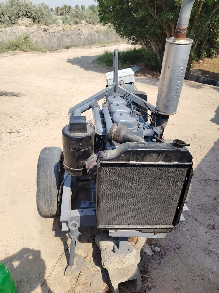مولد محرك عنتر جنريتر 22kv النضافه95‎%‎ شرط التشغيل والفحص ادامه كامله للمولد ماناقصه اي شي 
العنوان بابل جبله 
***********
