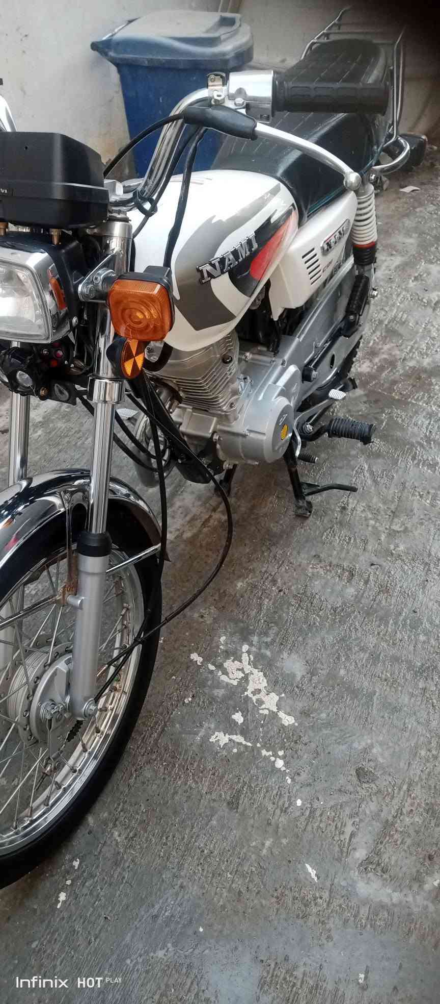 دراجه نامه موديل ٢٦دراجه عله وضع الشركه مابيه اي نقص اوراق موجوده السعر ٧٠٠وبيه مجال للتواصل ***********

نص مكتوب في الصور:
- Infinix HOT PLAY
- Infinix