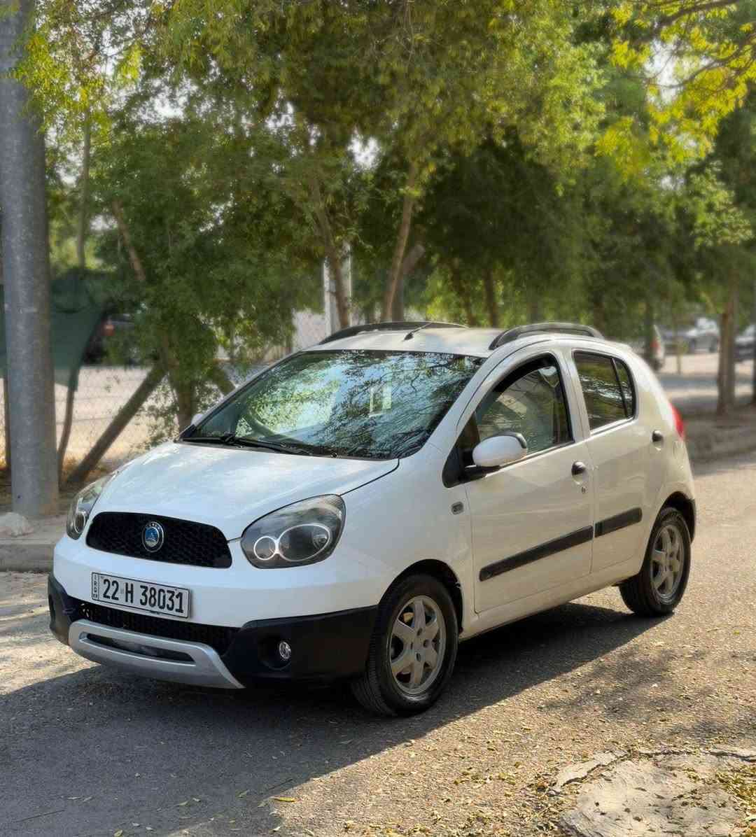 geely gx2 2014 
گێر مەکینە تەبەریت هەمووی بەشەرت بێ بۆیاغ بێ لێدران سەیارەکە دەعامی لۆ دەعامی بەشەرت رەقم سەنوی هەزە هەمووی نوێ جوار تایەی نوێ 
تەبریت لە سلۆری بەشەرت بەناو خۆمە سەعر ٥٢ مەجالی کەم
*********** أربيل, العراق
