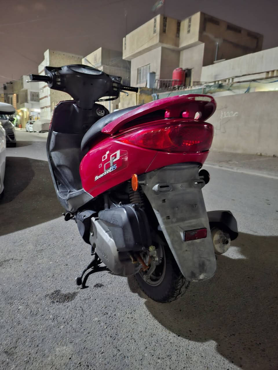 ببغاء • ٢٠١٣ • ٢٣ الف