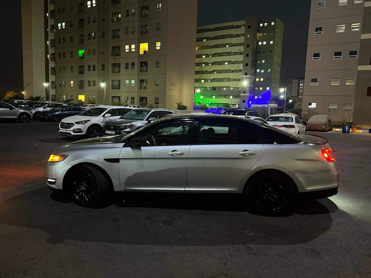 فورد تورس ٢٠١٣ ليمتد
السلام عليكم فورد تورس ليمتد ٢٠١٣ 
ماشية ١٠٠ الف 
مكينة كير حدادية كهربائيات كلها مكفول 
السيارة حادثها خلفي قبق جنطة وشوي من الجاملغ بدون ايرباك بس ابيع حزام لان بيها شوي ملاحظات بگشرها 
السيارة اعلى مواصفات فول للاخير 
تبريدها ما شاء الله ما صاعد سيارة مثلها 
تخم تاير مشلن رن فلات جديد ماصارلة سبوع 
باتري الماني ضمان ٦ اشهر 
تدفئة تبريد كشنات 
شاشة جبيرة اصلية فورد 
فتحة
انارة داخلية بلادية 
تحكمات ستيرن هيتر وكروز سرعة 
السيارة جاهزة ل اخر حباية ومابيها اي نقص ترايك وين ما تريد 
السعر 97 وبيها مجال ان شاء الله 
للأستفسار 
***********

