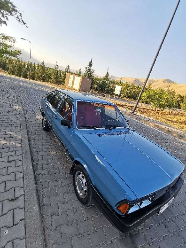 بەڕازیلی 84  ئاڕمی پلاستیک سلێمانی بەشەرتی ئەوەلیات و خرامە
هەموو گیانی بەشەرت ماڵی دۆستە ناوی  کامل بێ بۆیاخە. سەقف و ناو سنوقو   بەدەنی  نوکە دەرزی دەعمی نییە   گێڕو مەکینەی بەشەرت  ئەورووپی.  جیتا ئی لۆکی لەسەرە  کێشو هەڵمەتێکی زۆر باشی هەیە
تەبرید کامل ئەشیای بیلاد    یەک چرکەی تیا نییە  شوێن سلێمانی
*********** السليمانية, العراق

