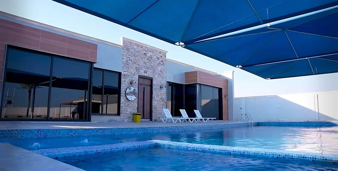 مزرعة للإيجار اليومي 🏡🌳
📍 الموقع: بغداد – الدورة – البوعيثة

✔️ أجواء هادئة ومناسبة للعوائل

✔️ مساحة واسعة وخدمات متوفرة
 

✔️ مثالية للراحة والونسة

📌 للحجز والاستفسار يرجى الاتصال أو المراسلة على واتساب: 

عبود الشيخ
 📞 ***********

 موثق في تطبيق اجرلي لسياحة المزارع في العراق 🇮🇶
