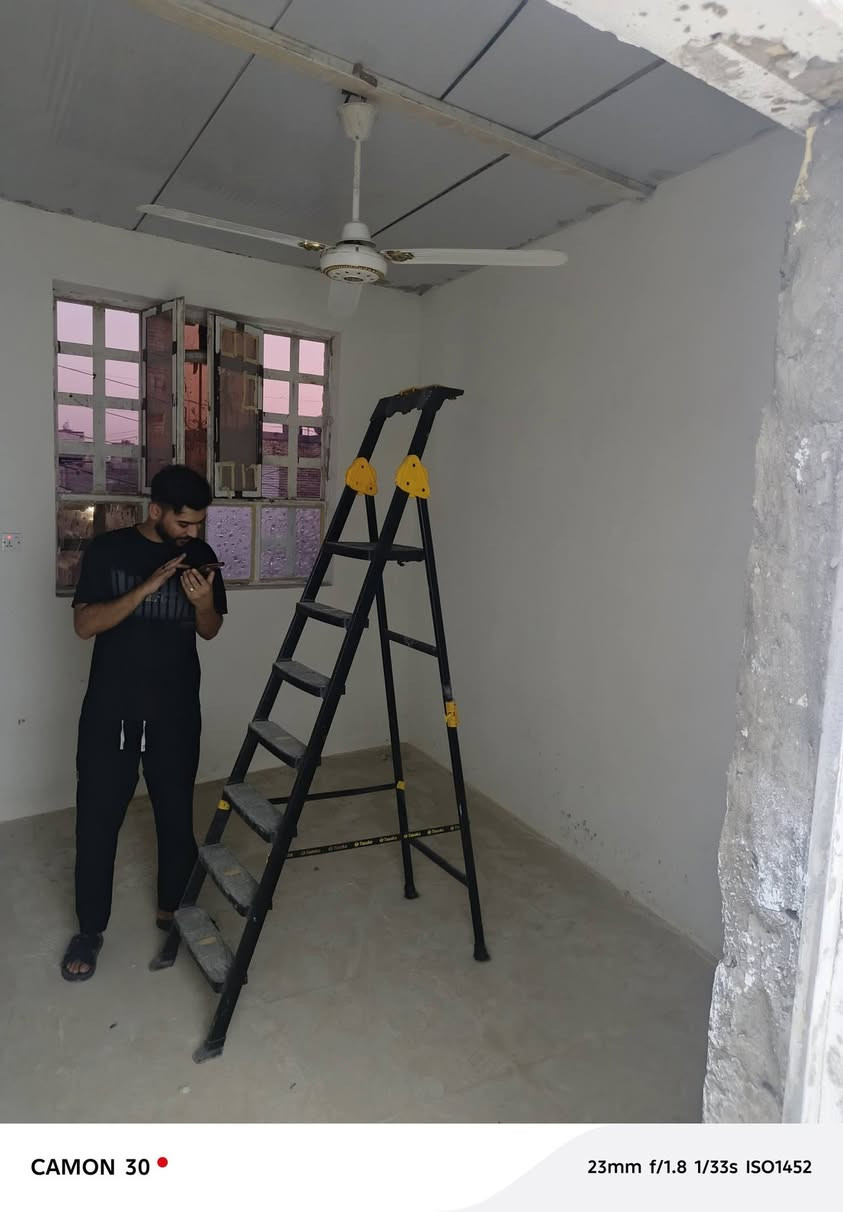 مشتمل طابق ثاني الصحفيين مضيف السواعد ثلاث غرف وبناء حديث ايجار مناسب جدا جدا جدا (٢٥٠) الف فقط
وخدمات كاملة كهرباء وماء... 
الاتصال على الرقم 
***********
ابو حيدر 
او التواصل مع الاسواق الي اسفل المشتمل
مشتمل طابق ثاني الصحفيين مضيف السواعد ثلاث غرف وبناء حديث ايجار مناسب جدا جدا جدا (٢٥٠) الف فقط
