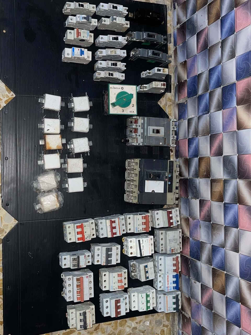 للأستفسار  *********** بغداد  البياع تقاطع درويش
