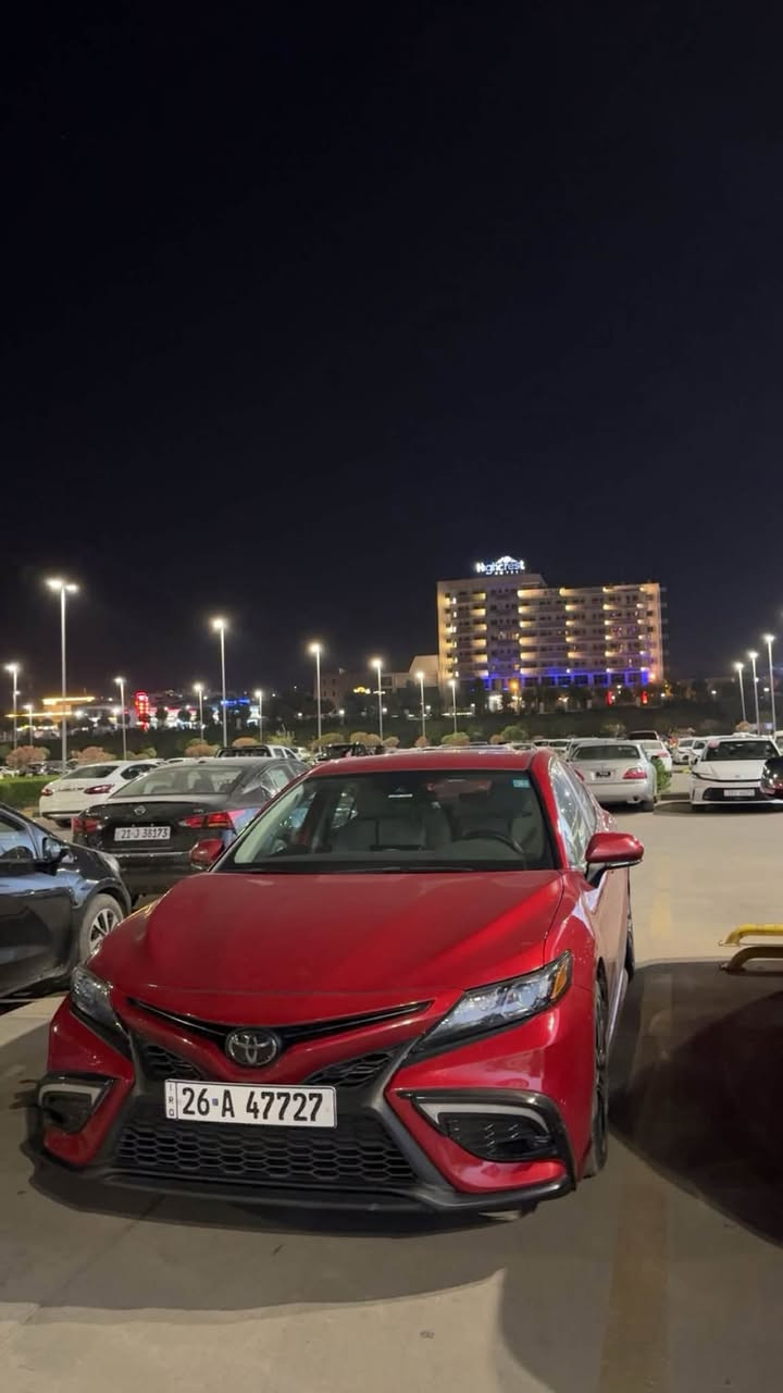 السلام عليكم TOYOTA CAMRY2023
بدون ضرر كلين 
مواصفاتSe
ماشية49ميل
داخل لونين
السعر 188
للاستفسار ***********
