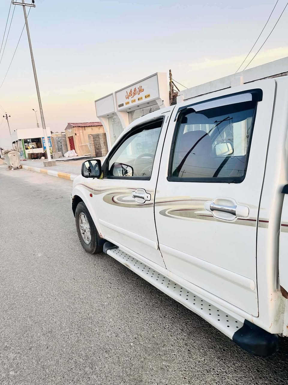 السلام عليكم كريت ويل مديل ٢٠١٤ مكفوله كفاله عامة من ضربه تخم تاير جديد تبريد شغال مكينه كير شرط مداور ثاني يوم السعر ٦٣ وبيه مجال للشراي الاستفسار ع رقم ***********
