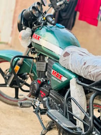 ماكس • زيرو • ٢٠٠