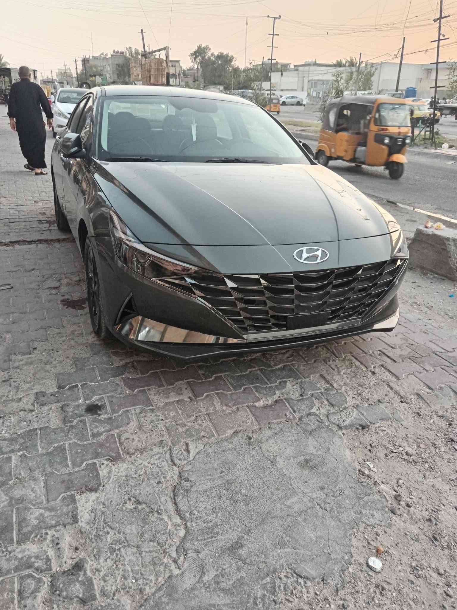 افانتي 2023فول عدا البانوراما بدون صبغ فقط بيها بارد وبيها حالوب مال بغداد مرقم بأسمي تحويل مباشر سعرها ١١٥ وبيها مجال بسيط للاستفسار ***********
