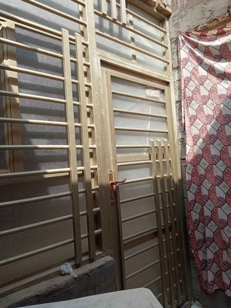 باب • شباك • ٢م٧٠