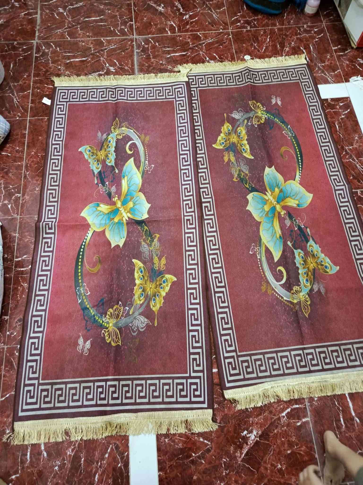 مدات • سجاد • للبيع