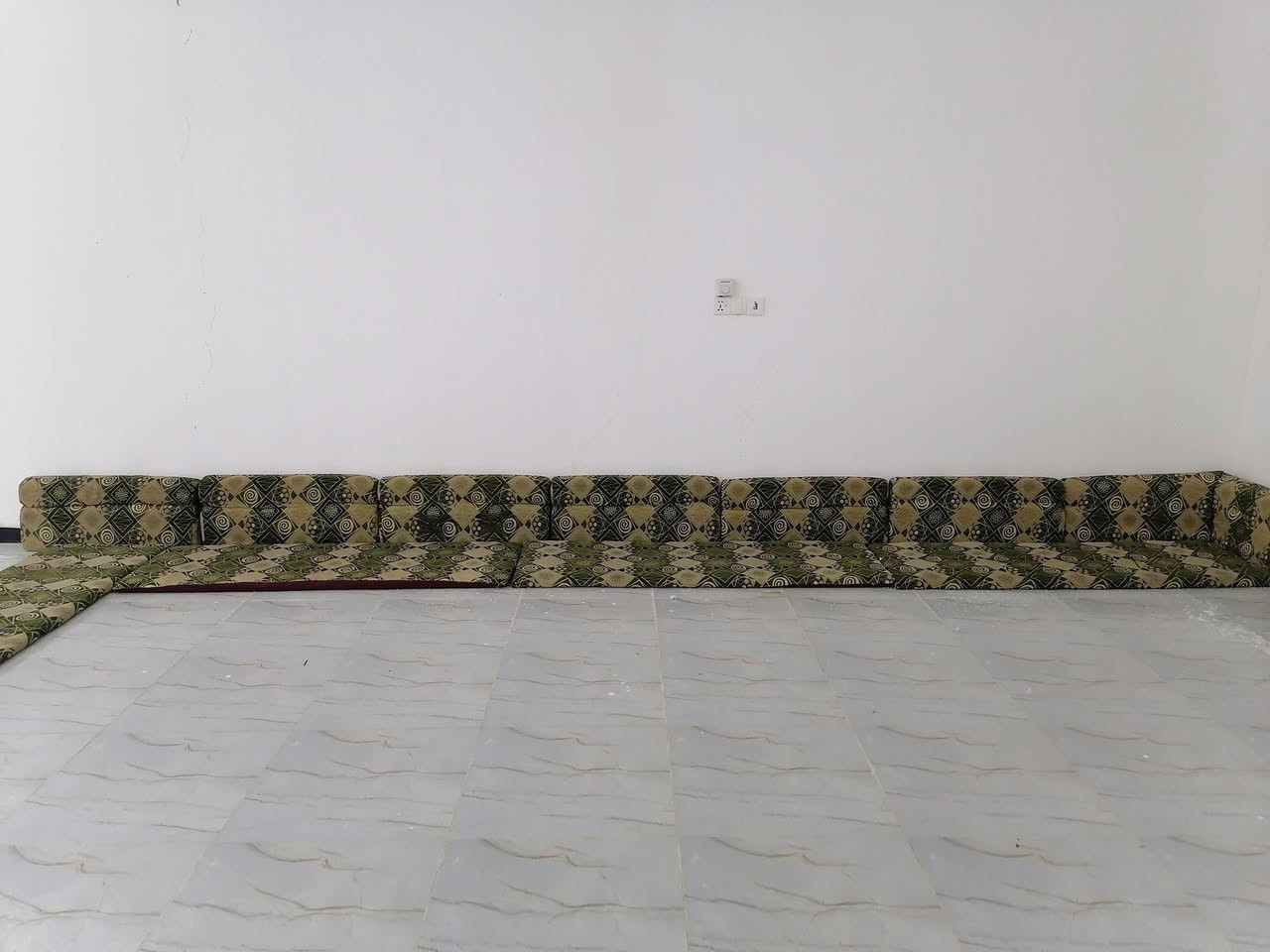 ديوان ارضي • ٦ دواشك • بدون سفنج