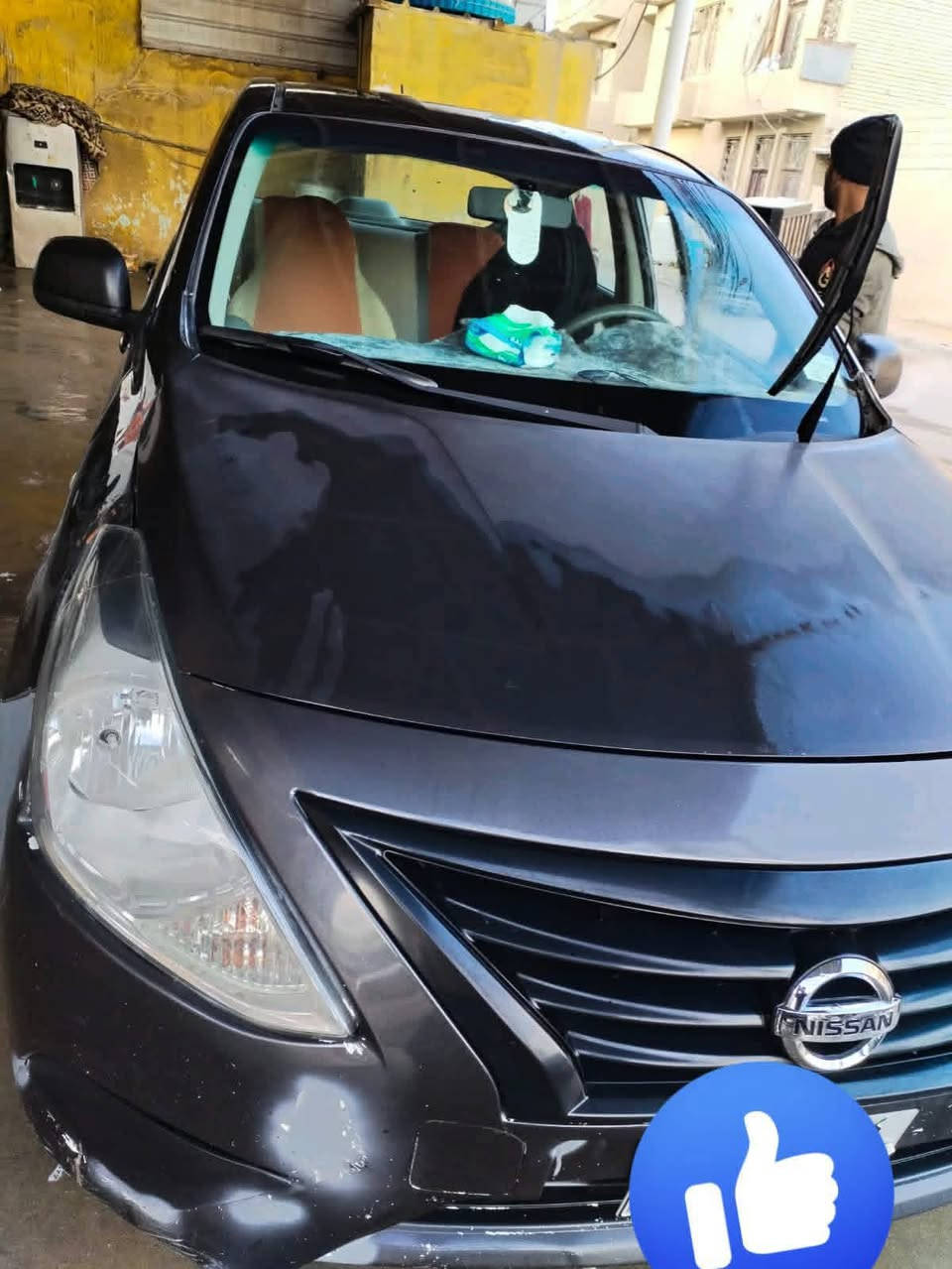 للبيع نيسان سني مديل 20 معوقين بس هاي سنه صير حره مكاني كربلاء سعر 85لاتصال ***********
