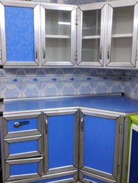 كاونترين للبيع اثنينهن ب 300 الف للاستفسار : 07715300153