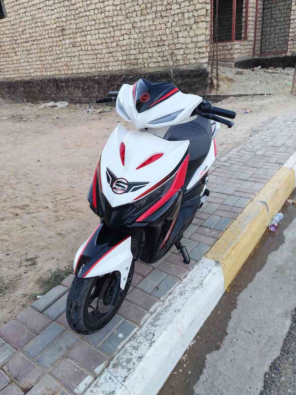 للبيع ماطور شحن ليما — نظافة وسعر مناسب
إذا تبحث عن ماطور شحن نظيف وجاهز للاستخدام، هذا الماطور يستحق المعاينة 👌
🔹 النوع: ليما LIMA
🔹 الحالة: نظيف جداً ومعتنى به
🔹 البطاريات: نظيفة وحالتها جيدة 🔋
🔹 التشغيل: جاهز للاستخدام
💰 السعر: 750 ألف دينار فقط
📍 الموقع: الرمادي
للتواصل والاستفسار راسلني واتساب او اتصل على الرقم *********** 
ما يحتاج وصف طويل… تعال شوفه بنفسك واحكم على نظافته وحالته.
