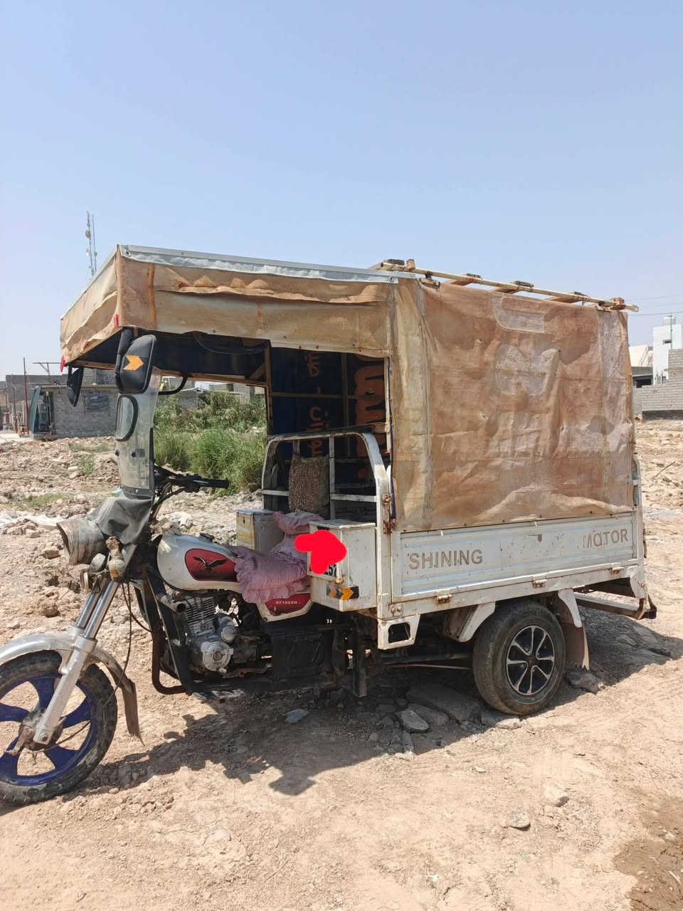 السلام عليكم ستوتة للبيع موديل 21 بلادية جاهزة للعمل رقم انكليزي سنوية للغاية 30 سعره 2000 قفل هاتف ***********
