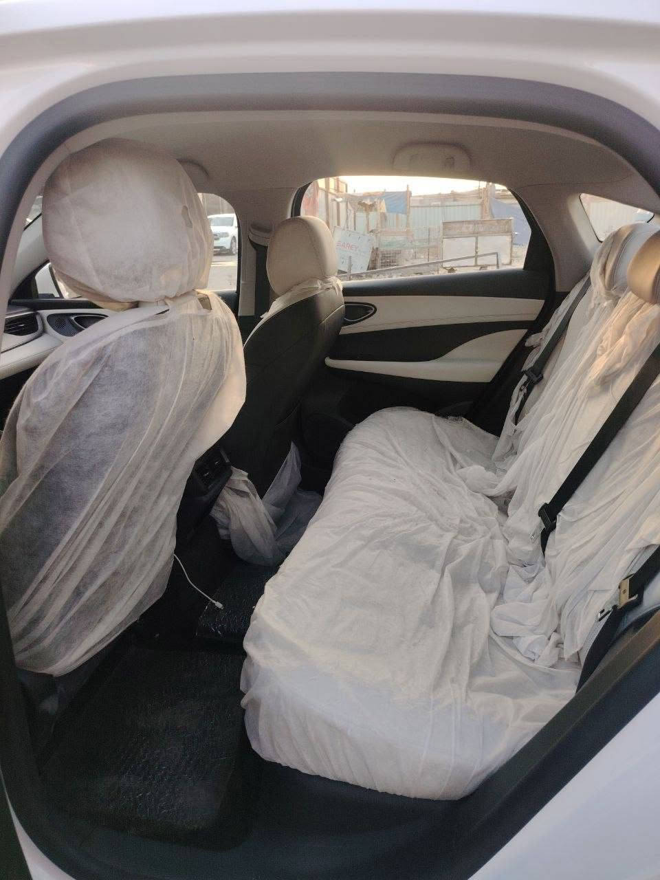 السلام عليكم
BYD
SEAL5
مديل :2026
ماشيه :10الف 
سياره بيها اثر حالوب حتى بل سونار ما يبين شكد ما خفيف ولا ينشاف 
شاشه كبيره 
تحكمات ستيرن 
بصمه 
تشغيل عن بعد 
جلد 
مرايات كهرباء 
سياره ترايها مال زيرو ومرتبه وعلى ايدي 
مداور ثاني يوم باسمك 
شاحنه موجوده 
رقم بغداد 
شاشه معربه ومبرمجه 
وباقي تفاصيلها موجوده 
سعرها جوه سعر خواتها 
اتصل وتأمر امر 
***********
