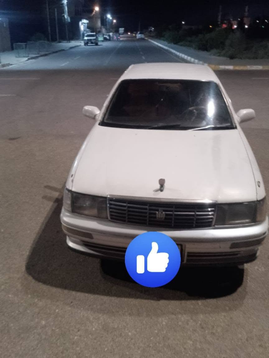 سلام عليكم بطه منفصل كير ومكينه خير من لله جديد سياره شوف العين رقم بغداد ألماني سياره.اتكفل بل مداور بيه ضربه بل  الجاملغ اليمن  السعر ٤٠ وبيه مجال  رقم تلفون ***********
