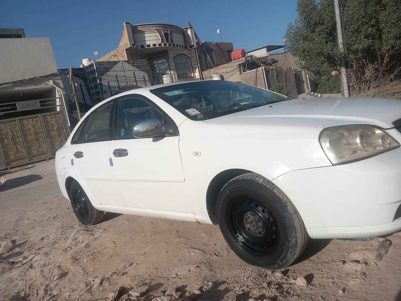 للبيع اوبترا ٢٠٠٤ ابيض رقم بغداد دولي
صبغ عام جماليه  بدون حادث مكاني نجف للاستفسار ***********
