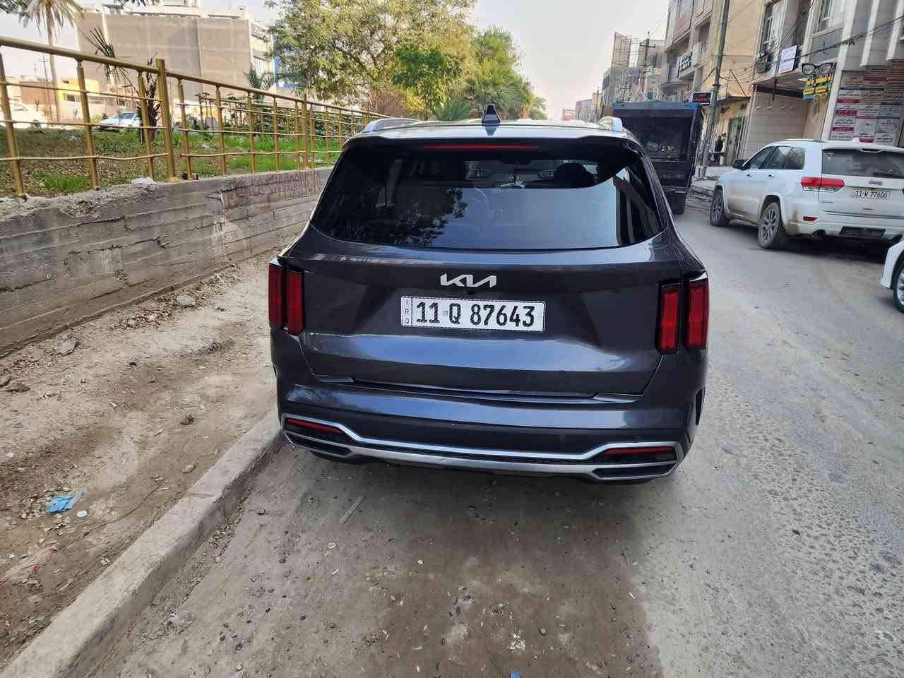 سورنتو هايبرد • ٢٠٢٣ • فول مواصفات