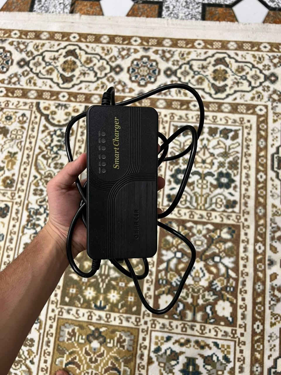 R9 • نضيفه • بطاريات جديدة