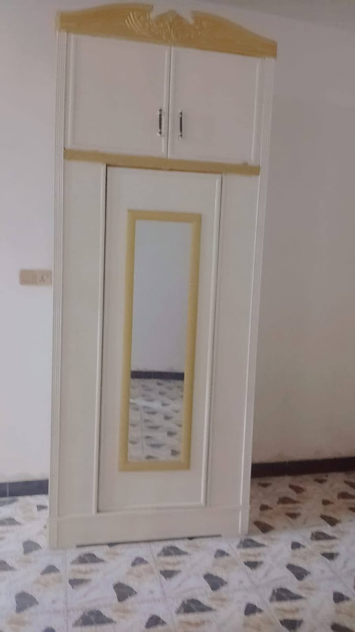 السلام عليكم غرفه نوم للبيع عراقي تصميم تركي السعر ٨٠٠
‏‪***********‬‏ بغداد قرب مجمع بسمايه

