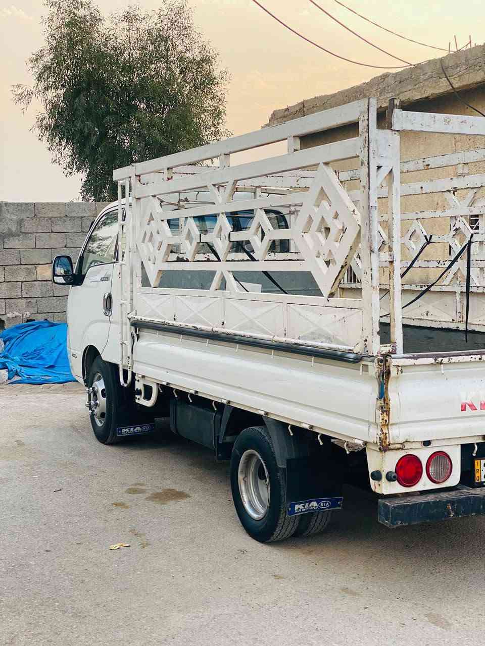 شاحنة • ٢٠١٦