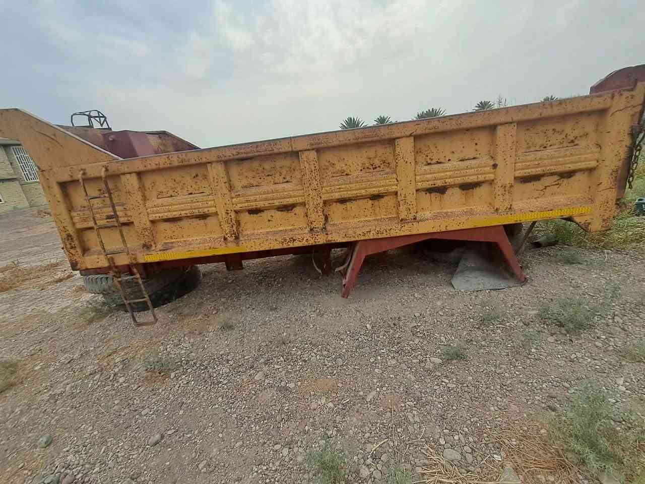 للبيع • تك