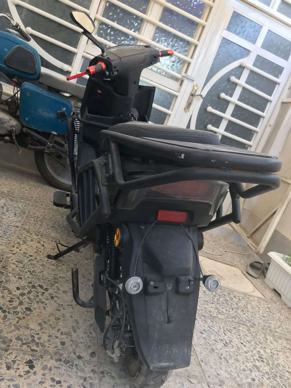 دراجة شحن • ليثيوم • نجف