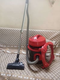 مكناسة كهربائية • للبيع • كركوك