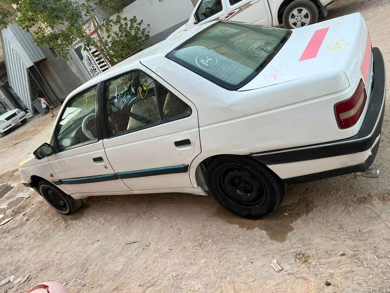 السلام عليكم للبيع بيجو 405 GLX
2012 سنويه لل 27 بسمي نجف
كير فرنسي مكينه مكفوله بيه جاملغ امامي

العنوان نجف

السعر 37 وبيه مجال
***********
