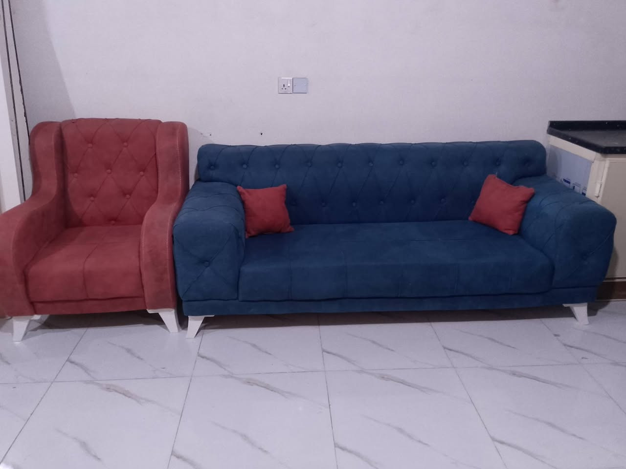 للبيع قنفات تركي 5قطع 10مقاعد للاستفسار اتصل ‏‪***********‬‏
