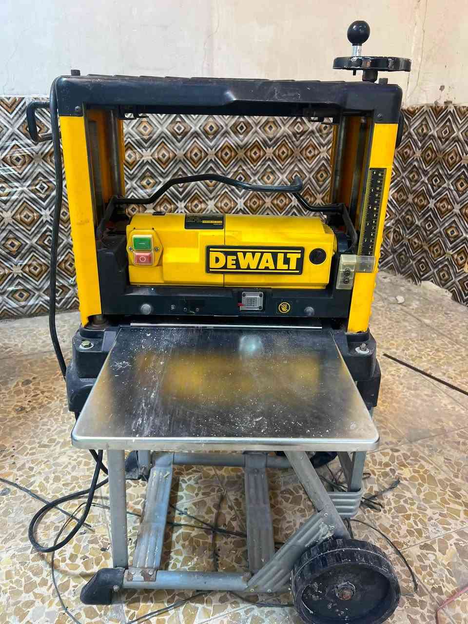 دبل dewalt dw733 
منشار metabo bas 317 
ثنينهن اصليات وثنينهن كلش نضيفات عنواني بغداد  حي اور 
للاستفسار عن الاسعار رقم الهاتف ***********
