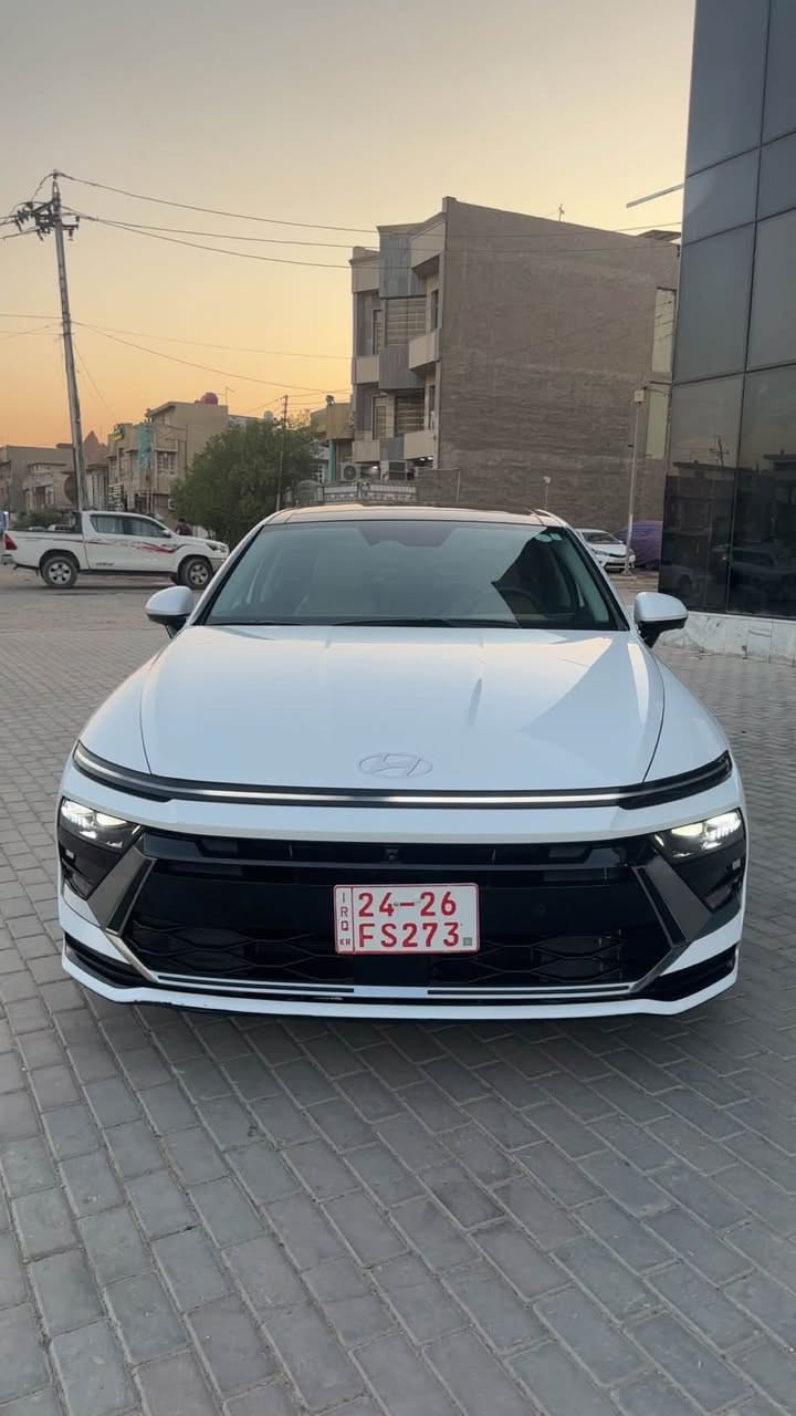 السلام عليكم
هونداي سوناتا هايبر فول مواصفات vip
الموديل 2024
عداد المسافه 21000m
الرقم السياره فحص موقت اربيل 
الضرر باب السايق مبدل وكاله وباب خلف السايق بي شبر صبغ
الايرباكات التكمه 
حجم المحرك ٤ سلندر 2000 هايبر
بصمة الباب وبصة تشغيل
لايتات زنون عالي وناصي 
شحن واير ليس لاسلكي
مانع خروج عن المسار
رادار جانبي 360
غرفة السياره جملي 
مودات قياده متعدده 
بانوراما 
بردات خلفيه
تحكم كهرباء المقاعد
الكشنات تدفىه تبريد
تحكم سيرين جهتين متكامل
لايت LED
رادار امامي مانع للتصادم 
كير تعليك 
للتواصل على الرقم ***********
