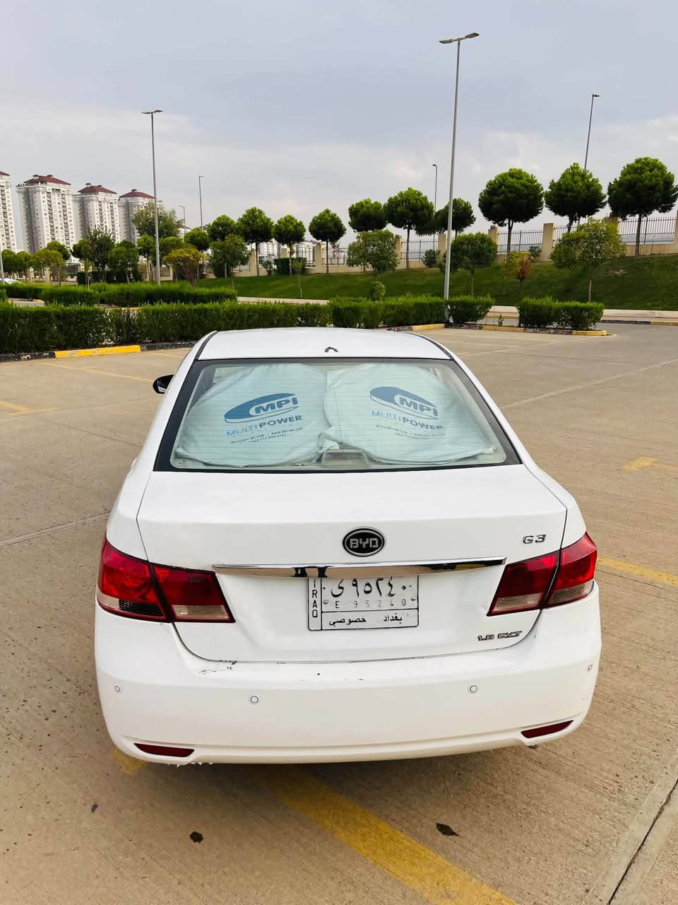 ٢٠١٣ • بنزين موفّر • قفل مركزي