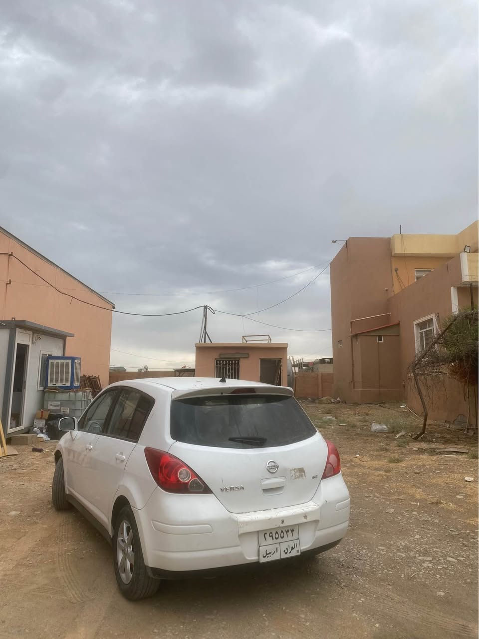 نيسان فيرسا • ٢٠١١ • أربيل