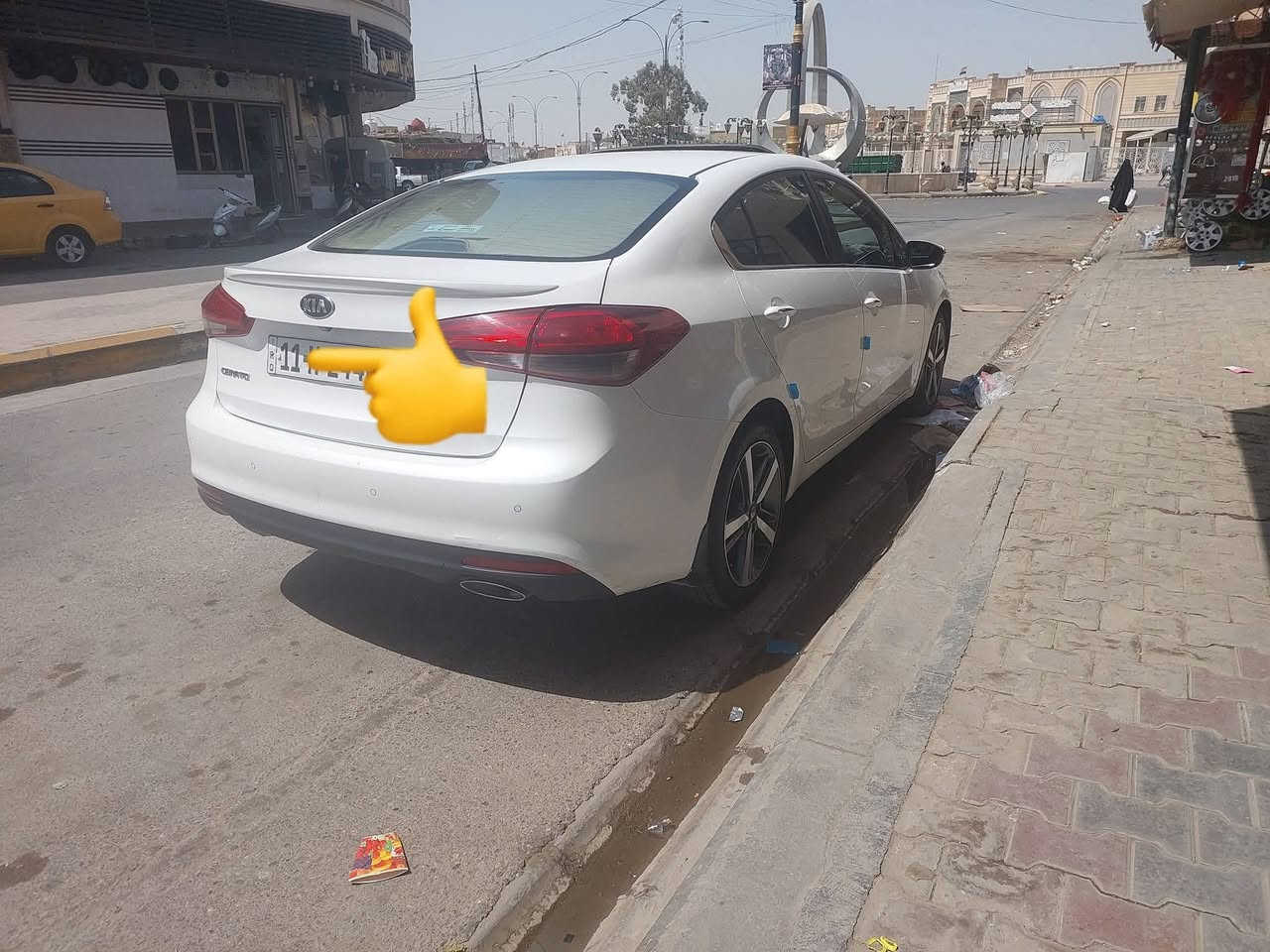 سلام عليكم
سيراتو خليجي موديل ١٧ فول  موصفات بصمة فتحة خمسة ويل كب  لد امامي خلفي  رقم بغداد بسمي تحويل ثاني يوم هواية بيهة موصفات السعر ١٢٨ موبايل***********
