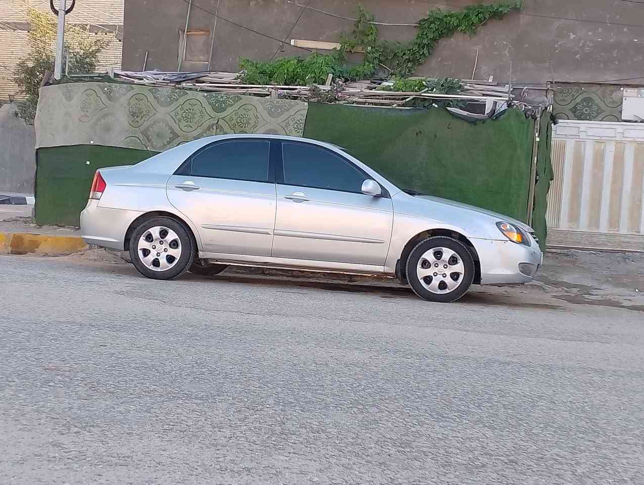السلام عليكم سبكتر وارد امريكي
بيه بنيد كير مكينه مكفولات بيه جراد قليل 

رقم كربلاء بسمي بيع ومراوس بصفر سعر 84
***********
