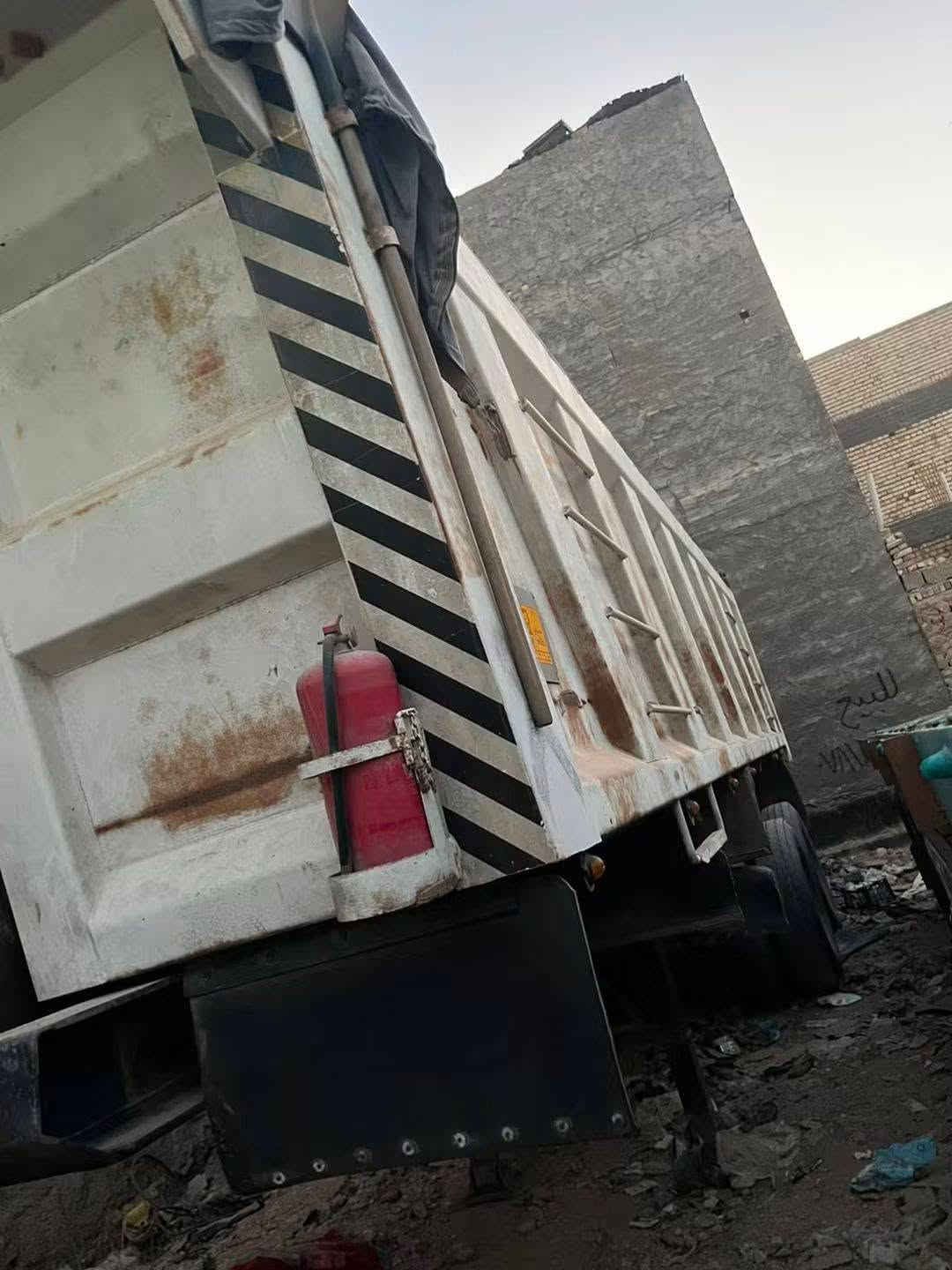 السلام عليكم لبيع
البي مديل 82 محدث كرواتي 
مجموعه Gfمديل 90 مكينه 35. كير 160
جاهزه ومكفوله  عربانه علم 2007  مكفول من كلشي 
مجموعه براد 16 وقواعد الدنكير الثالث موجودات 
السعر 400 يعني اربع دفاتر وبيها مجال. 
***********
مكلف بل نشر
