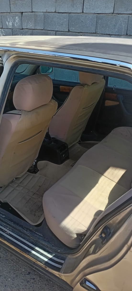 السلام عليكم بيئم 730 جاهزه مديل ٩٣ مفتوح
تبريد يشتغل
كهربائيات كلها شغاله
حداديه جديده
السعر ٢٥ او بيها مجال البصره ***********
