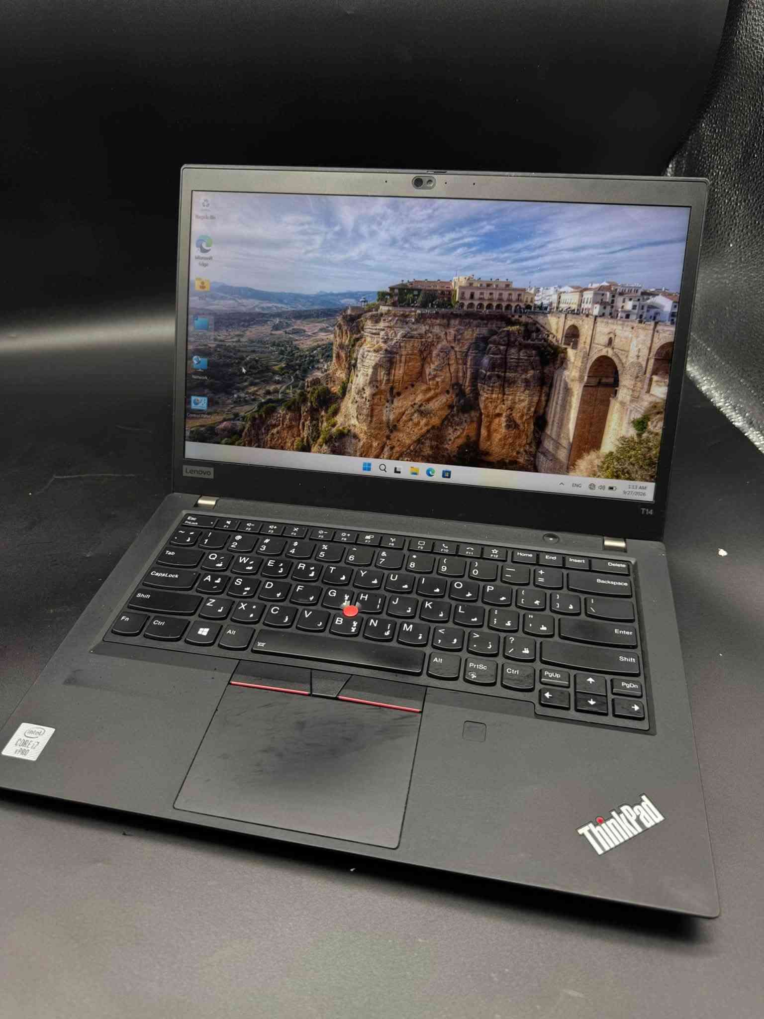 Lenovo ThinkPad T14 Gen 1 (Touch Screen)
✨ Lenovo ThinkPad T14 Gen 1 (20S1) 🔥
(سلسلة T الفاخرة مع شاشة لمس، معالج i7 جيل عاشر، وقوة تحمّل جبارة)
🔥 سعر فرصة ومحطوم.. ما راح تحصله بأي مكان ثاني! 🔥
إذا تدور على لابتوب فاخر جداً من الفئة العليا للأعمال والدراسة، يجمع بين سلاسة شاشة اللمس وأداء المعالج القوي:
✅ المعالج: Intel Core i7-10610U (الجيل العاشر - أداء قوي وسريع جداً لإنتاجية عالية)
✅ الرام: 16GB DDR4 (بسرعة 2667MT/s لتعدد مهام سلس وبدون أي تأخير)
✅ التخزين: 256GB NVMe SSD (إقلاع خارق للنظام وسرعة عالية بتشغيل البرامج والملفات)
✅ كارت الشاشة: Intel UHD Graphics
✅ الشاشة: تدعم اللمس بـ 10 نقاط (Touch Support) لتفاعل أسهل وأسرع مع التطبيقات
✅ التصميم والمتانة: سلسلة T14 الفاخرة المقاومة للصدمات، مع كيبورد مريح جداً للكتابة وهيكل متين مخصص للعمل الشاق  
📥 للطلب والحجز لمعرفة السعر التفصيلي، يرجى مراسلتنا على الخاص (Inbox) أو الاتصال بنا.
📞 يتوفر لدينا كافة أنواع اللابتوبات بسعر مناسب أمريكية المصدر استيراد خاص فقط حصراً: ⁠***********

نص مكتوب في الصور:
- System > About 1.80GHz 2.30 GHz Speed: 2667 MT/s Intel(R) UHD Graphics DESKTOP-ICLS2B7 20S1S6D500 Device info Device name DESKTOP-ICLS2B7 Processor Intel(R) Core(TM) i7-10610U CPU @ 1.80GHz (2.30 GHz) Installed RAM 16.0 GB (15.7 GB usable) Graphics card Intel(R) UHD Graphics (128 MB) Storage 42 GB of 238 GB used Device ID 83433985-3835-4131-8DD4-0D657ADDC87D Product ID 00330-53829-76559-AAOEM System type 64-bit operating system, x64-based processor Pen and touch Touch support with 10 touch points Related links Domain or workgroup System protection Advanced system settings