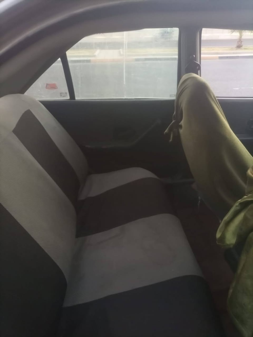 سلام عليكم بيجو بارص 13 كير ومحرك  كفاله محرك 1800 سنويه لل27مصفره هيئه وغرامات سعر 28 مكان بسمايه ***********
