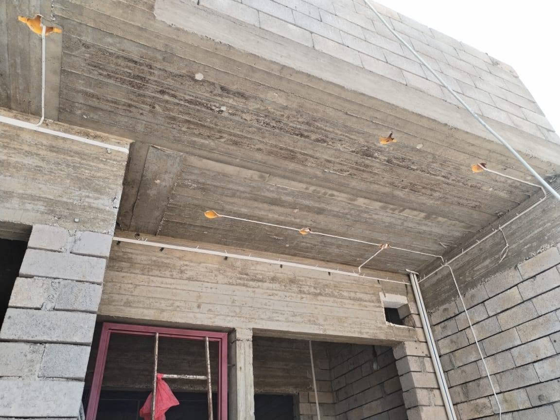 ( 💡 محمود الکهربائي  للتأسيسات الكهربائية 💡 )
____________
_____ 👷🏻‍♂️_____
 تنفيذ جميع #المخططات الكهربائيه  
  #بيوت 🏨 #بنايات🏬 #محال_تجارية 🏪
⚡️⚡️
#منظومة أنترنيت📡
#منظومة ستلايت TV 📺
#منظومة كاميرات📸
#للأستفسار مراسلة الصفحة 📨
واتساب او للاتصال #هاتف***********📞..
واتساب او للاتصال #هاتف*********** 📞..

نص مكتوب في الصور:
- ***********
- ***********