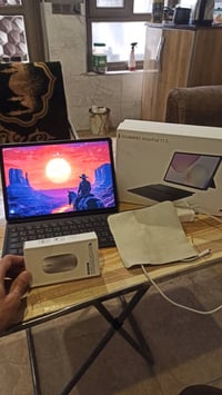 هواوي تابلت • ٢٥٦ • بطارية ١٠٠٪