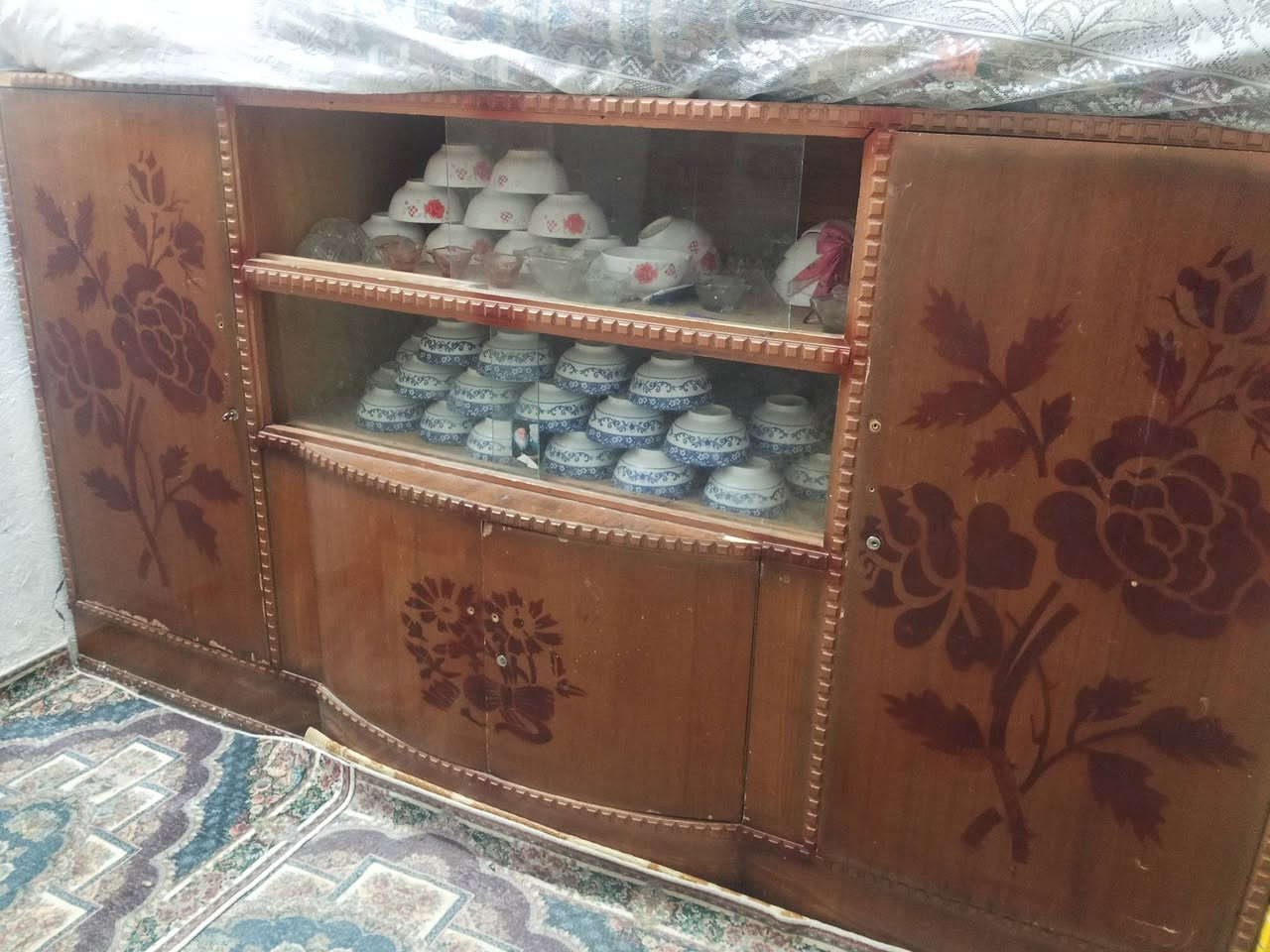 سلام عليكم
بوفيه للبيع الاستفسار مراسله الصفحة 
او وتساب /***********
